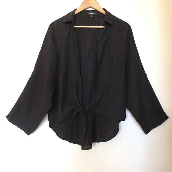 Aakaa Roll Sleeve Tie Front Black Top ~ Size L - Picture 4 of 13
